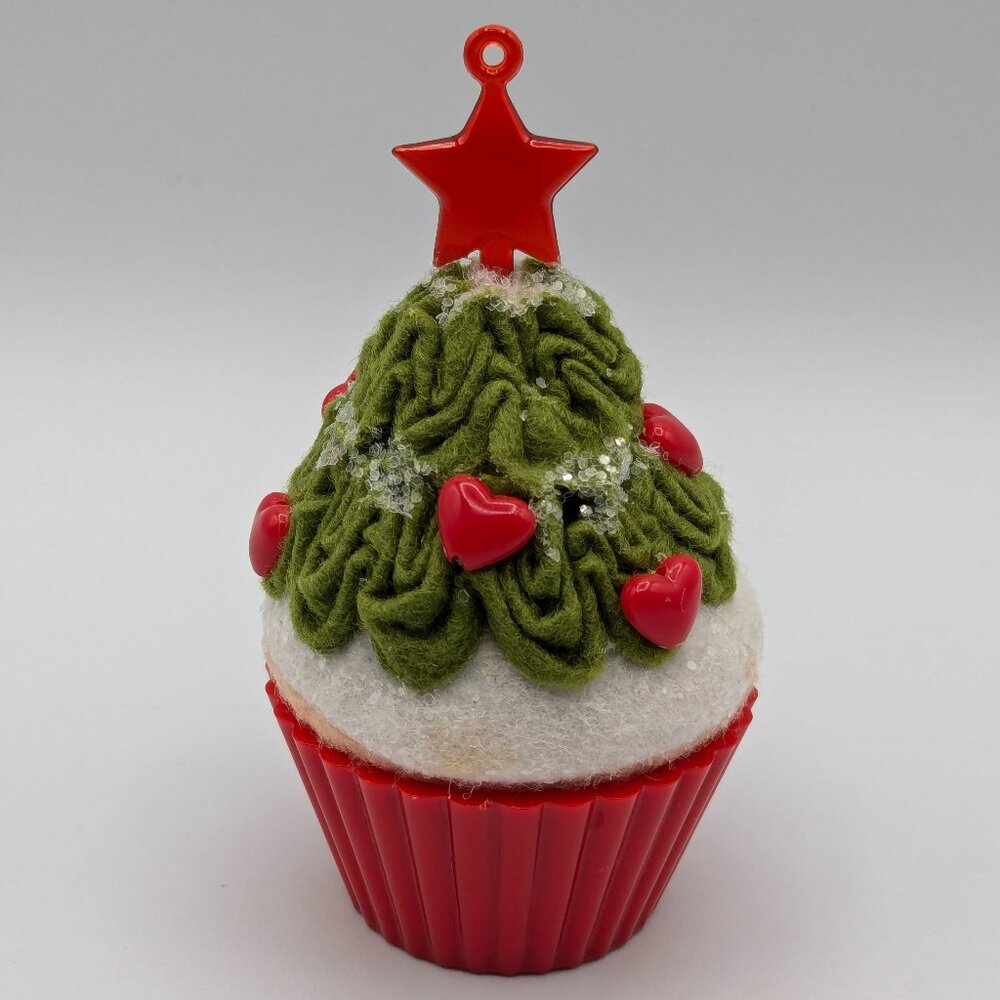 Hallmark Keepsake Tasty Tannenbaum 2015 Christmas Ornament, 6th in the Series